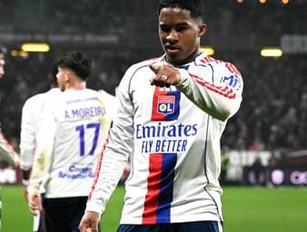 Nächste Gala! Frankreich feiert Endrick