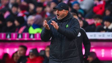 Ralph Hasenhüttl und die Wölfe bekommen es mit Holstein Kiel zu tun