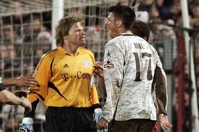 "... dann kamen da elf Bekloppte mit Schraubstollen"