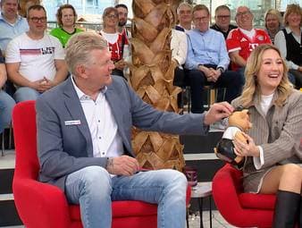 Nach einer Frage von Doppelpass-Moderator Florian König wird SPORT1-Experte Stefan Effenberg zur Kasse gebeten. Der reagiert mit einer Frotzelei.