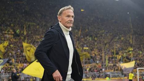 Hans-Joachim Watzke mit dem Blick nach vorne
