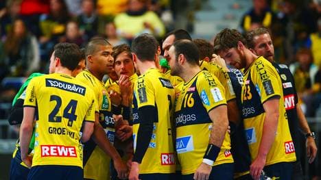 Rhein-Neckar Loewen v Fuechse Berlin  - DKB HBL