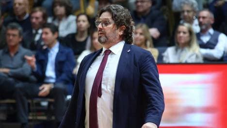 Andrea Trinchieri und Bayern besiegen Lyon