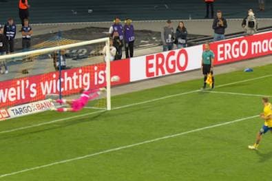 Pokal-Krimi! Acht Tore, 20 Elfer - und Nübel als Held