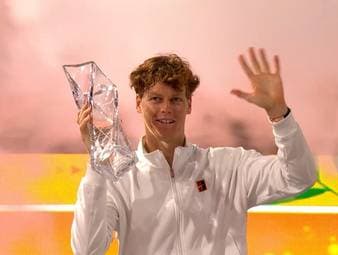 Jannik Sinner gewinnt nach Indian Wells nun auch die Miami Open gegen Jiri Lehecka und komplettiert damit das Sunshine-Double.