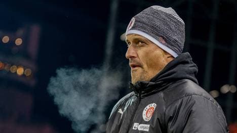 Alexander Blessin bleibt vorerst Trainer beim FC St. Pauli