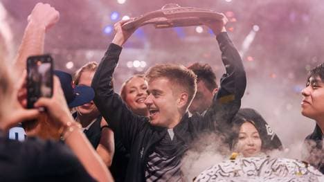 Dota2-Weltmeister N0tail ist der reichste eSportler aller Zeiten. Erstmalig präsentierte er seine Villa 
