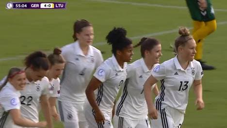Die U17-Juniorinnen feierten einen Kantersieg gegen Litauen
