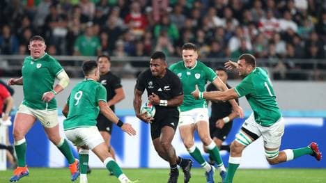 Die All Blacks (in schwarz) hatten mit dem Team aus Irland keine Mühe
