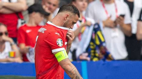 Marko Arnautovic kämpft nach seinem Tor zum 3:1 mit den Tränen