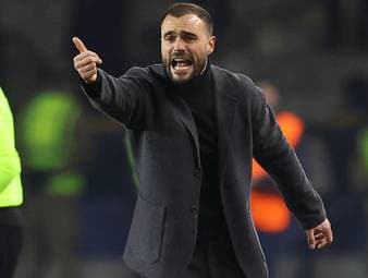 Frankfurt-Interimscoach bleibt mutig