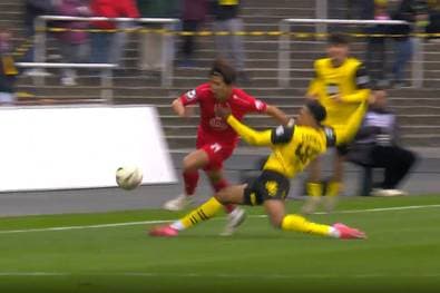 Rot-Schock für BVB-Bubis - und dann der bittere Knockout! 