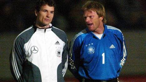 Jens Lehmann (l.) und Oliver Kahn waren jahrelang Rivalen im Kampf ums DFB-Tor