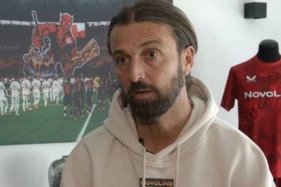 FCK-Boss spricht Klartext! Aufstiegs-Ansage und "Attitude"-Kritik