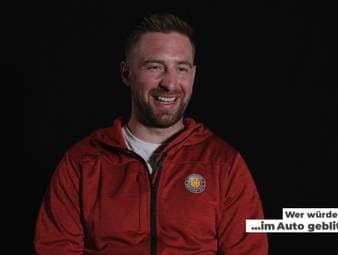 Unsere Challenge für die deutsche Eishockey-Nationalmannschaft: Bei "Wer würde am ehesten..." muss das DEB-Team einen Spieler auswählen - und dabei knifflige Fragen beantworten.