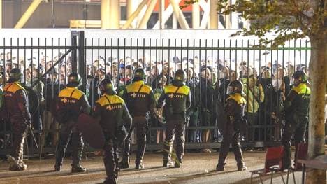 Die Polizei hatte in Alkmaar alle Hände voll zu tun