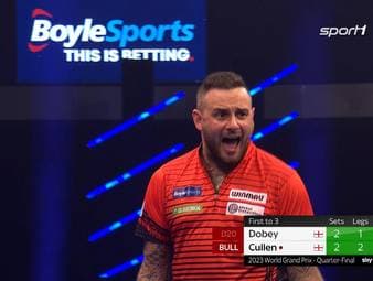 Im Duell der beiden Engländer setzt sich im letzten Satz Joe Cullen gegen Chris Dobey durch und zieht somit ins Halbfinale des Darts World Grand Prix ein. 