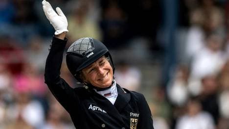 Klimke gewinnt den Special mit Vayron