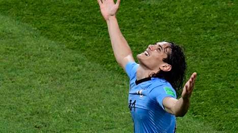 TOPSHOT-FBL-WC-2018-MATCH49-URU-POR