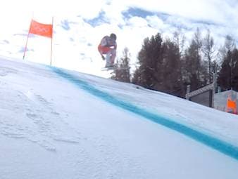 Franjo von Allmen fährt mit einer Glanz-Fahrt bei seinen ersten Olympischen Spielen direkt in der Königsdisziplin zu Gold. Der Schweizer besiegt auch den großen Abfahrts-Dominator. 