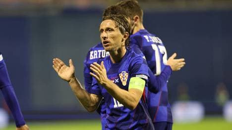 Luka Modric bejubelt den Sieg der Kroaten über Schottland