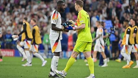 Antonio Rüdiger und Manuel Neuer ärgerten sich über das Gegentor gegen Schottland