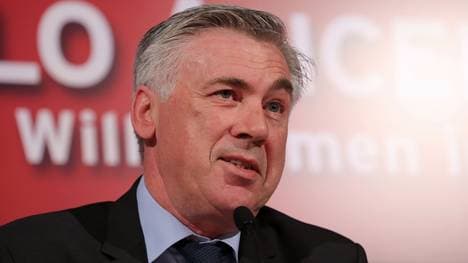 Carlo Ancelotti wurde am Montag offiziell vorgestellt