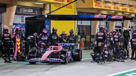 Für Alpine-Pilot Esteban Ocon ging beim Formel-1-Saisonauftakt in Bahrain alles schief