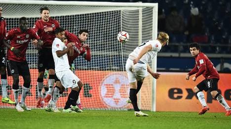 Hannover kommt gegen Mainz (hier mit Johannes Geis, v.) nicht über ein 1:1 hinaus