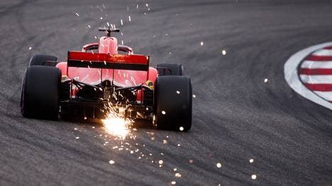 Sebastian Vettel sicherte sich beim Formel-1-Qualifying in Schanghai die Pole-Position