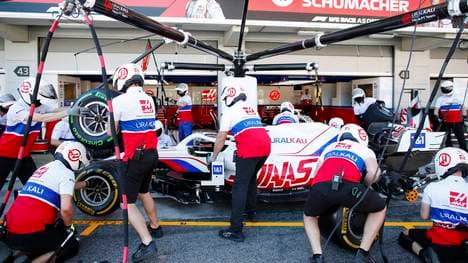 Formel 1 Kosten: SPORT1 zeigt die Kosten eines Formel 1 Teams.