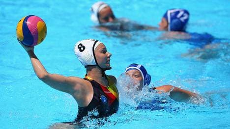 Aylin Fry sicherte sich mit den deutschen Wasserballerinnen das EM-Ticket
