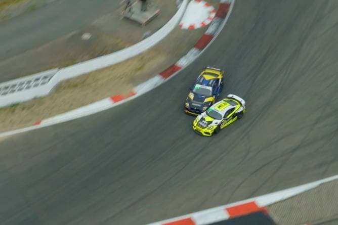 Dieses Nürburgring-Duell lässt die Motorsport-Fans aufjubeln