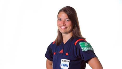 Angelika Söder pfeift seit 2008 in der Frauen-Bundesliga