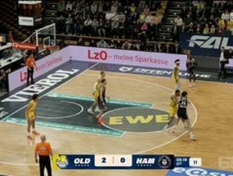 Spiel Highlights zu EWE Baskets Oldenburg - Veolia Towers Hamburg