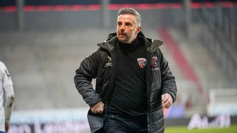 Tomas Oral startete seine Trainerkarriere 2003 bei den Amateuren des FSV Frankfurt