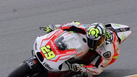 Andrea Iannone setzte im zweiten Freien Training in Brünn die Bestzeit