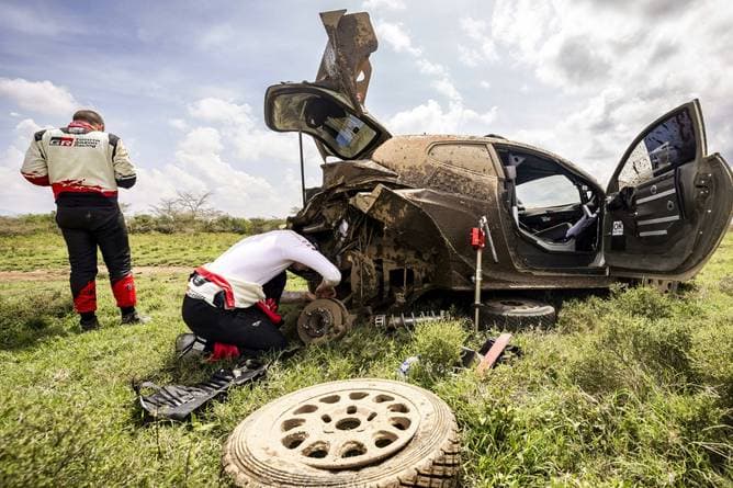 Führungstrio muss aufgeben