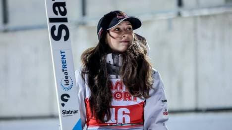 Sturz in Predazzo: Alexandria Loutitt