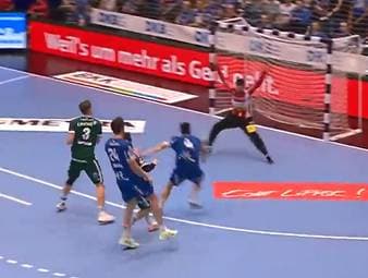 Die Highlights der Partie TBV Lemgo Lippe gegen ThSV Eisenach aus der Handball-Bundesliga im Video.