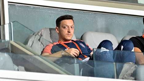 Mesut Özil will seine Laufbahn fortsetzen