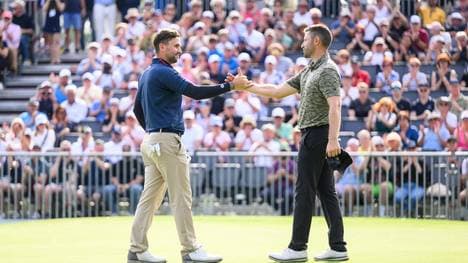 Nicolai von Dellingshausen (l.) und Marcel Schneider