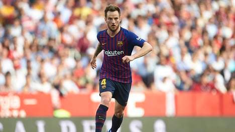 Sevilla FC v FC Barcelona - La Liga