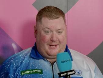 Ricky Evans übersteht einen epischen Krimi gegen James Wade. Im SPORT1-Interview resümiert der Engländer die wilde Partie. 