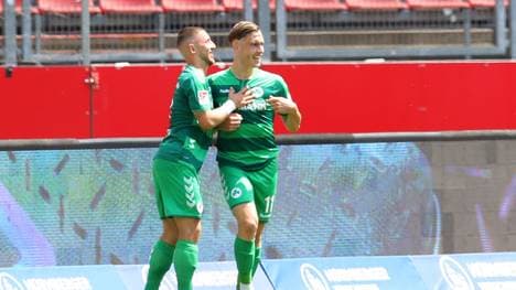 David Raum (r.) erzielte das Tor des Tages für die SpVgg Greuther Fürth