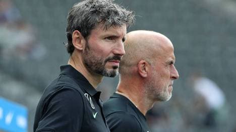 Mark van Bommel ist weg, Michael Frontzeck (r.) übernimmt