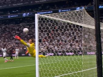 Hinspiel in der zweiten Qualifikationsrunde der Europa League. Besiktas Istanbul um Debütant Alexander Nübel empfängt den FC Midtjylland. Dabei steht der Schlussmann auch direkt im Mittelpunkt.