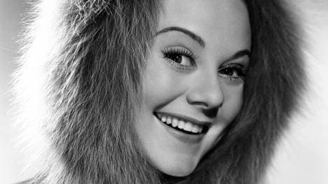 Sonja Henie bei einem Filmdreh 1941