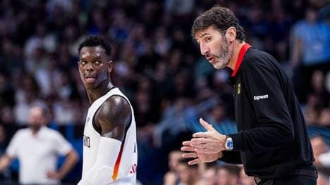 Bundestrainer Álex Mumbrú ist gesundheitlich immer noch angeschlagen