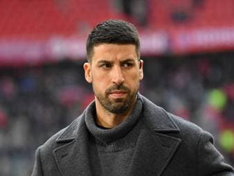 Ex-Nationalspieler Sami Khedira blickt auf die WM 2026. Dabei nennt der 38-Jährige seine Favoriten und erklärt, worauf es für das DFB-Team ankommt.